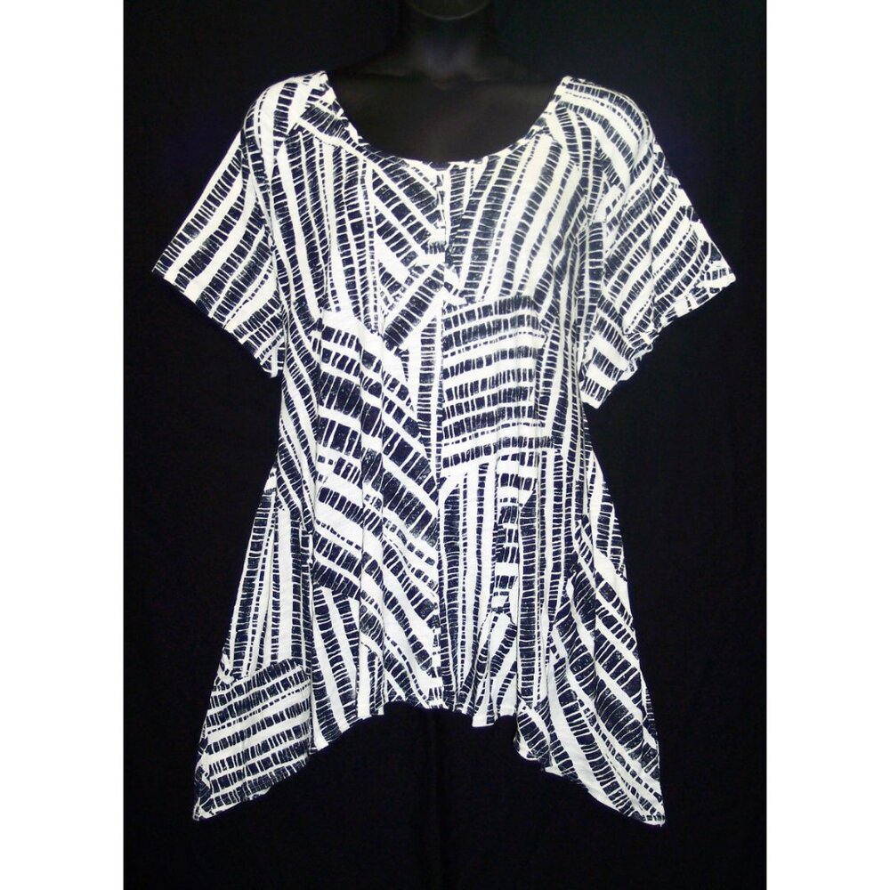 NEW Woman Within Hanky Hem Tunic Top 38/40 5X Short Sleeve Trapeze Shape